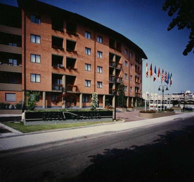 Pacific Hotel Airport Borgaro Torinese Exterior foto